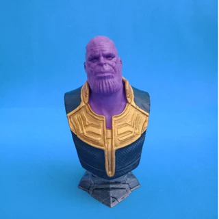 Busto Thanos Colecionáveis Marvel Action Figure
