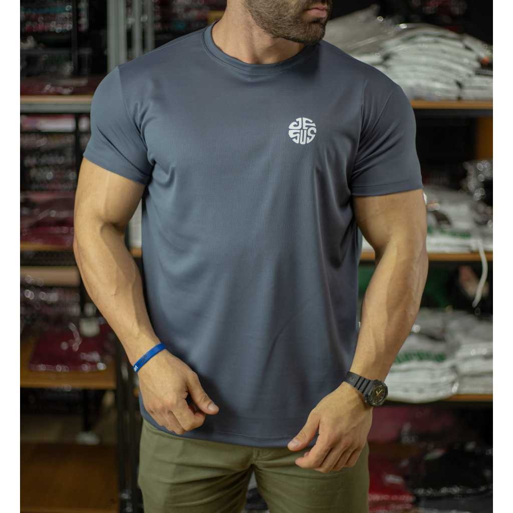 Camiseta básica Dry Fit Jesus Casual Gospel do M ao G1