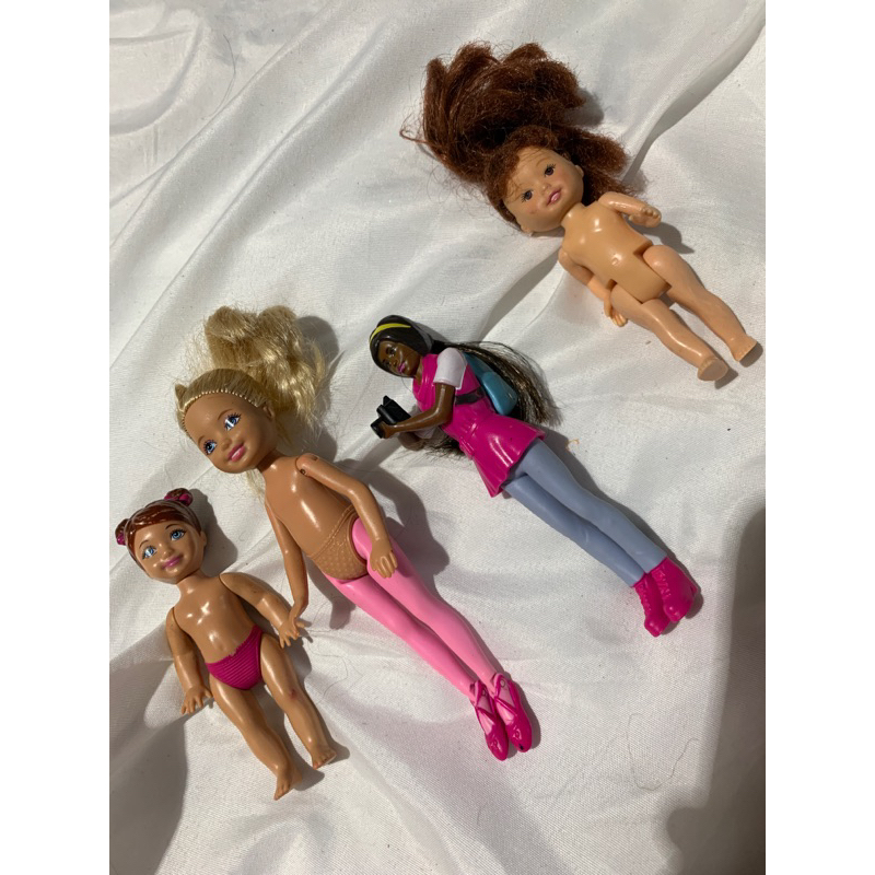 Barbies que caminan solas online