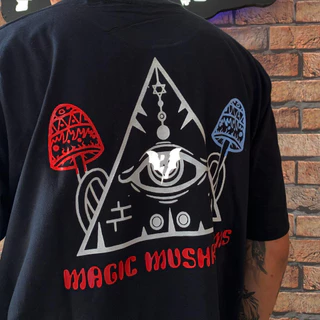 Camiseta - Huge Magic Mushrooms