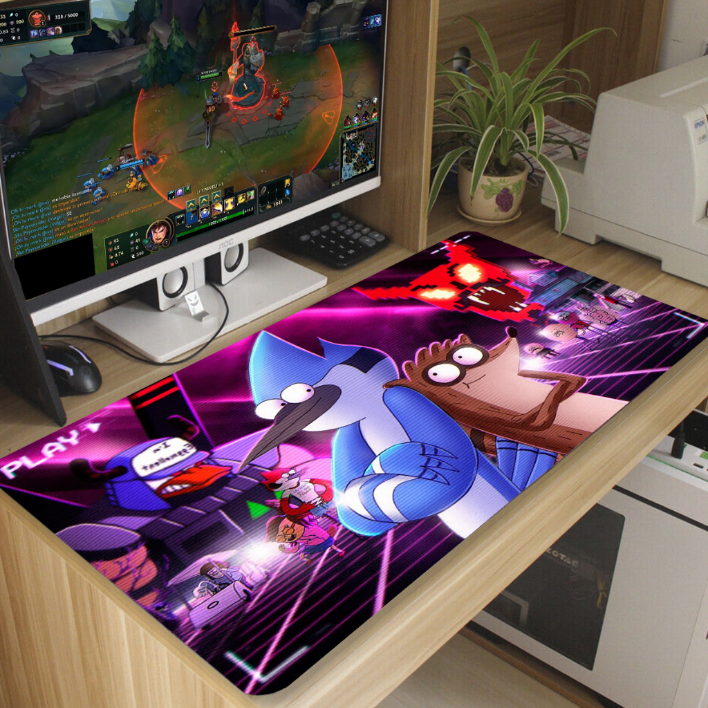 Mouse Pad Mordecai e Rigb Antiderrapante Diversas Estampas 70x35 cm M208