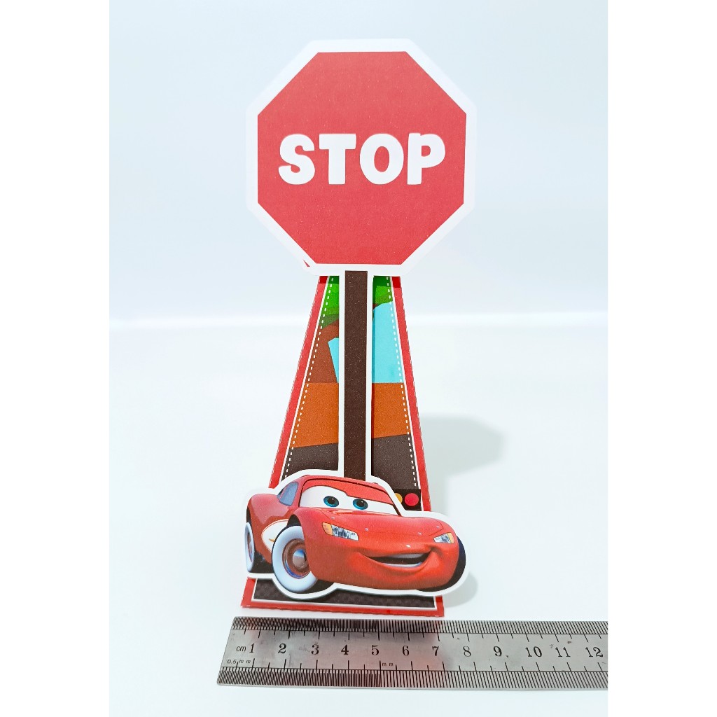 Caixa cone de festa Carro Relampago Mcqueen | Shopee Brasil
