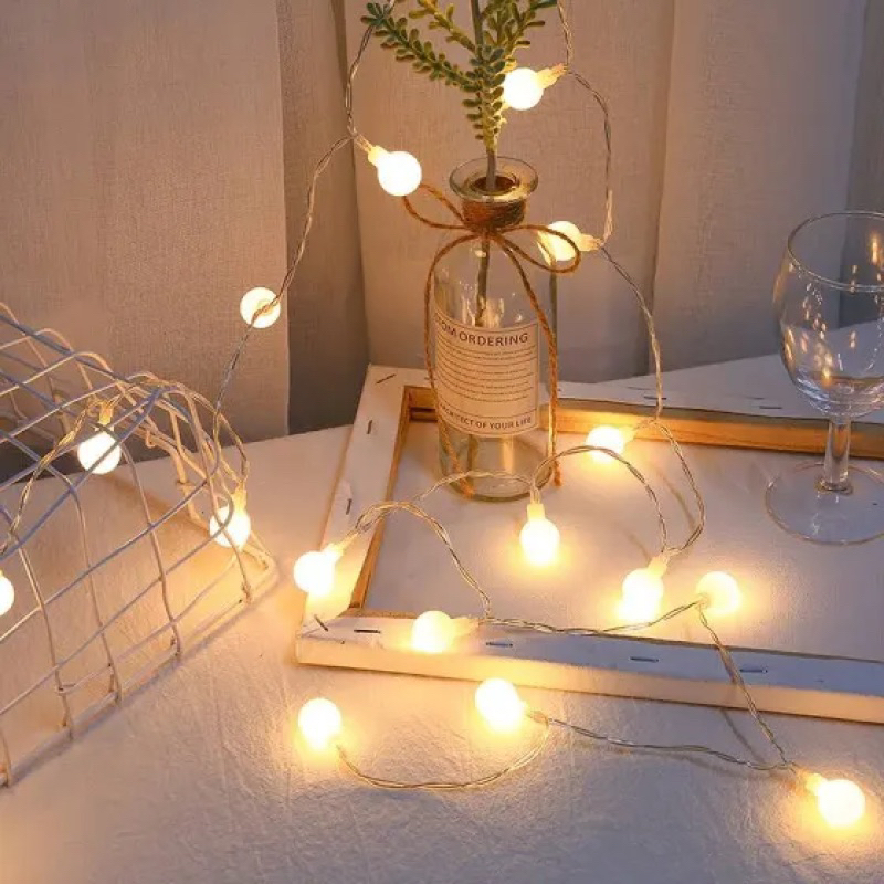 Varal LED Pisca-Pisca de 8 Metros com 8 Funções e 100 Bolinhas Branco ...