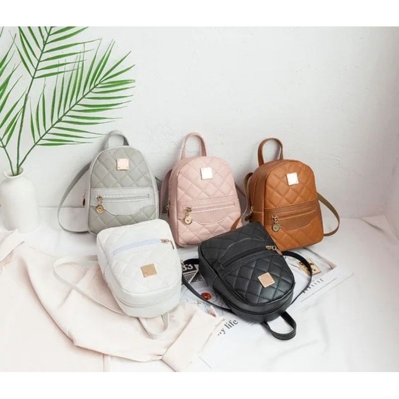 Mini Mochila feminina pequena