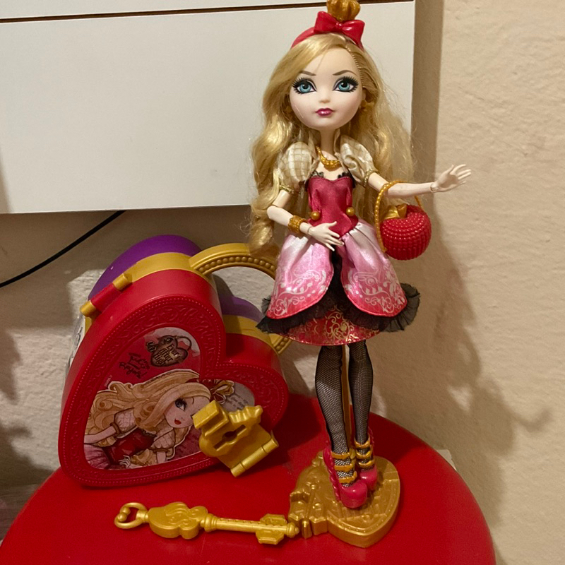 boneca ever after high Apple white Wave 1