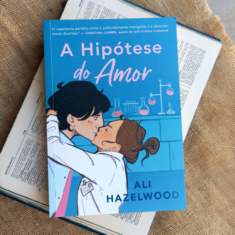 Livro - A Hipótese do Amor - Ali Hazelwood (Sucesso do TikTok) | Shopee ...