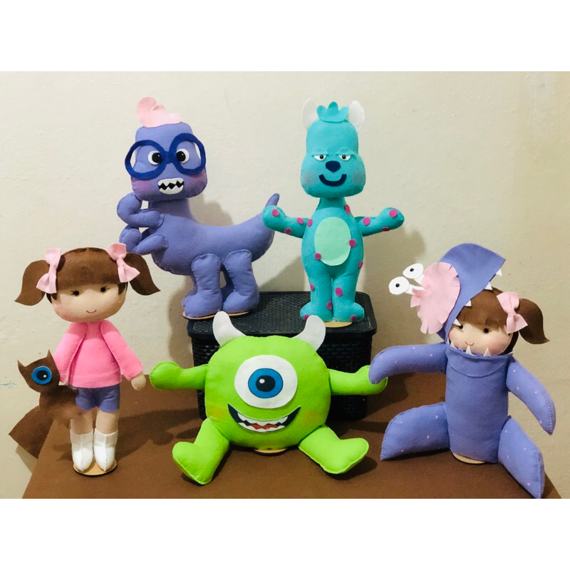 Boo - Monsters Inc.  Personagens pixar, Monstros s.a., Disney fofa