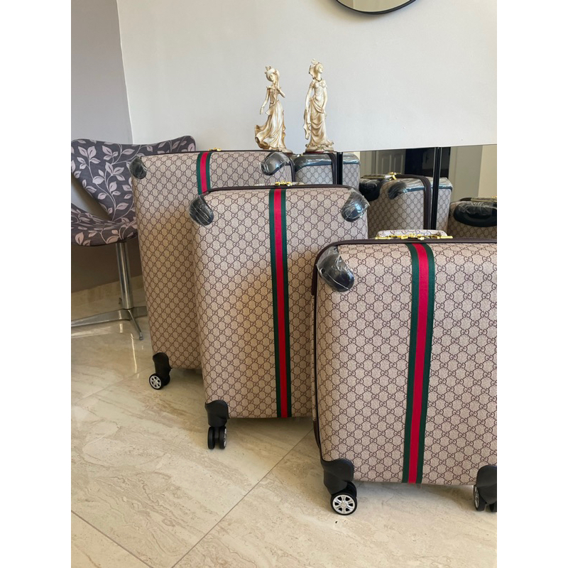 Kit de Malas de Viagem Louis Vuitton – Possessive