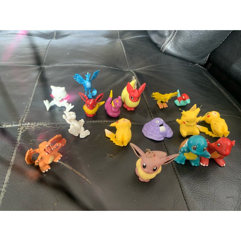 Pokemon - 3 Figuras - Squirtle, Wartortle e Blastoise - Ri Happy