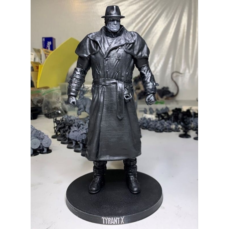 バイオ　RESIDENT EVIL TYRANT フィギュア Action figure Resident evil Tyrant X | Shopee Brasil