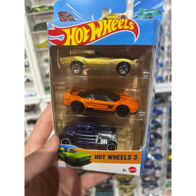 K*e様 Hot Wheels ミニカー 3点セット Kit com 3 Carrinhos Hot Wheels - Vários Modelos - ORIGINAL