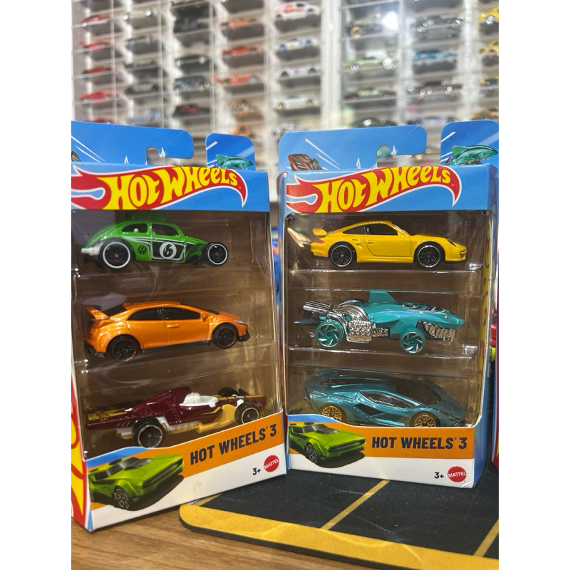 Kit com 3 Carrinhos Hot Wheels - Vários Modelos - ORIGINAL