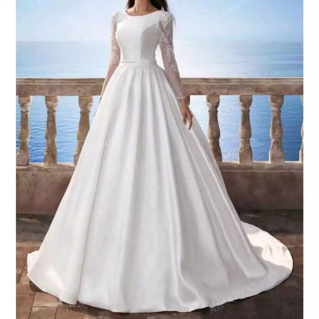 Vestido de Noiva Princesa Manga Longa Renda e Cetim Elegante – Moda ...