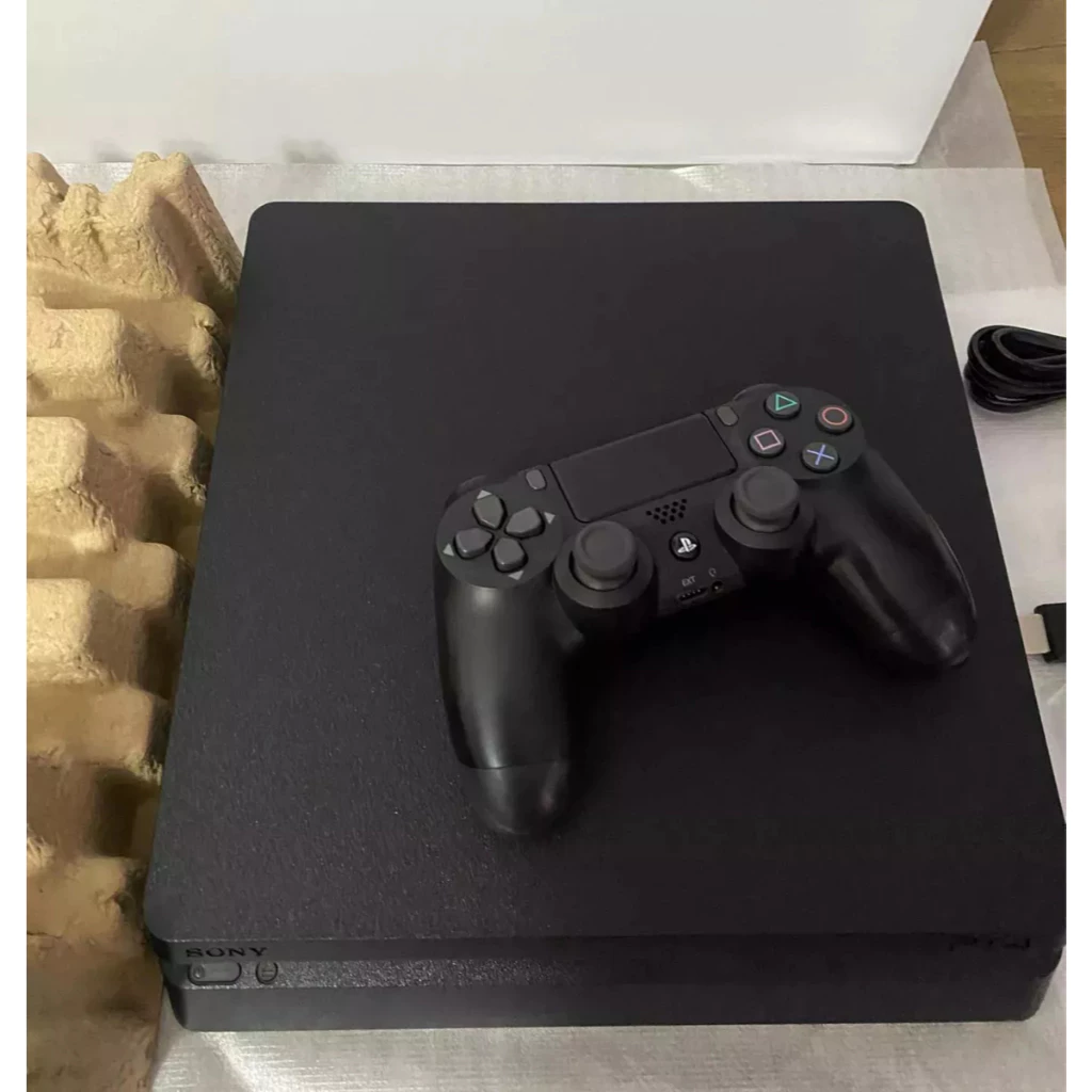 Sony Playstation 4 1000gb  Com 1 controle Ps4 Slim + Ea Fc Fifa 26 + God Raganarok + Gta 5 + 40 Jogos — foto 3