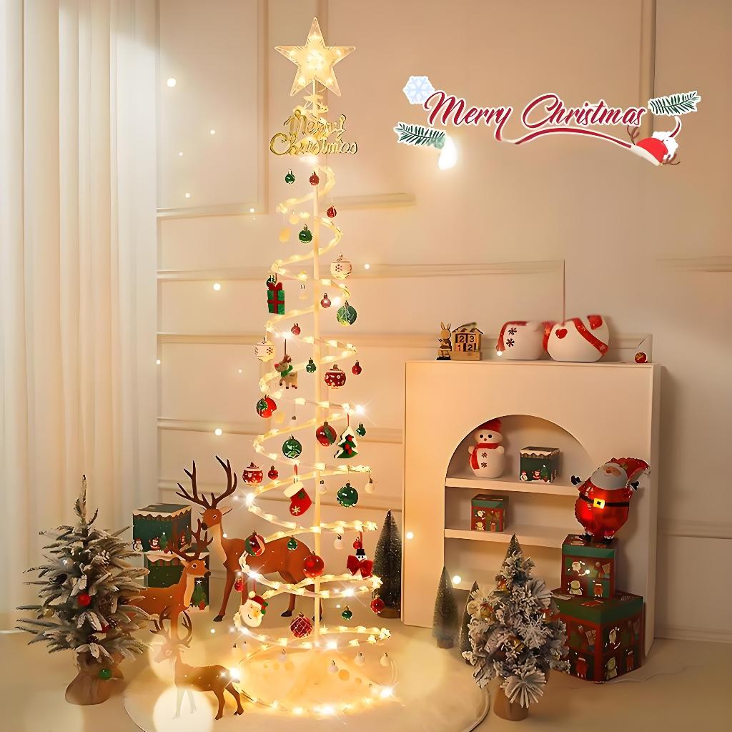 Árvore de Natal com luzes e enfeitesÁrvore de Natal dobrável iluminada ...