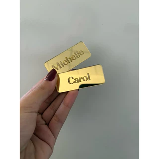 Broche Personalizado em Acrílico 6x2,5 cm