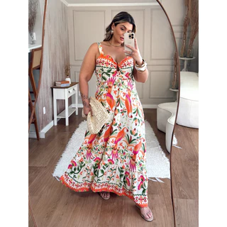 Vestido Longo plus size inspirado em estampa tropicais