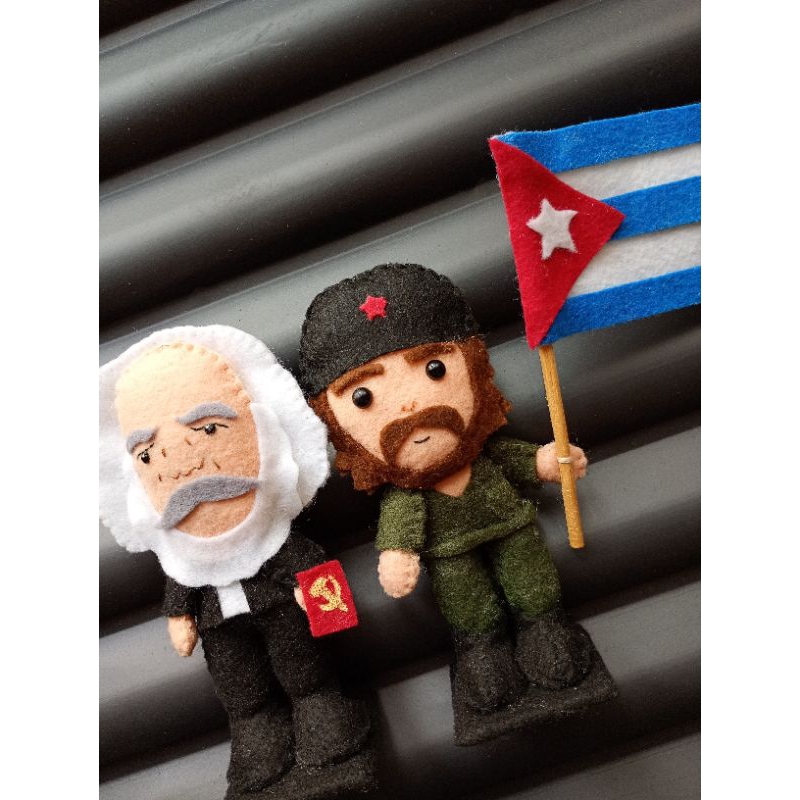 kit de Bonecos Karl Marx e Che Guevara 12cm em Feltro – Colecionável ...