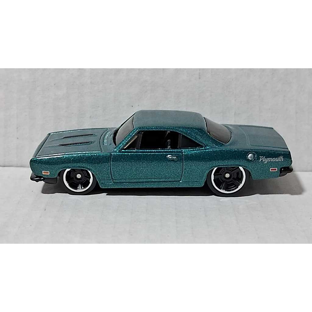 Hot Wheels '68 Plymouth Barracuda Fórmula S loose exclusiva 5-Pack