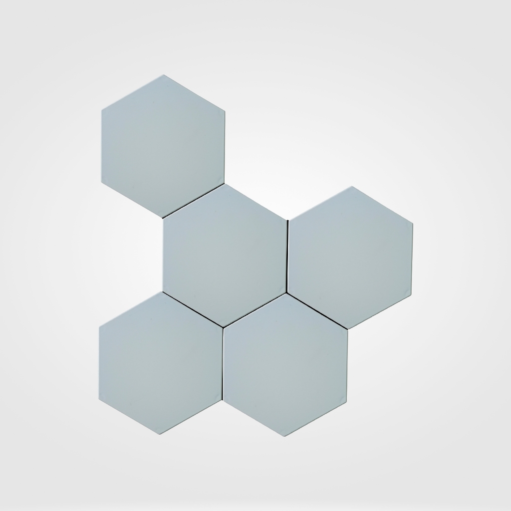 Revestimento Decorativo 3D Hexagonal REVO SOLACE – Kit 5 Peças, Modular, Fácil Instalação