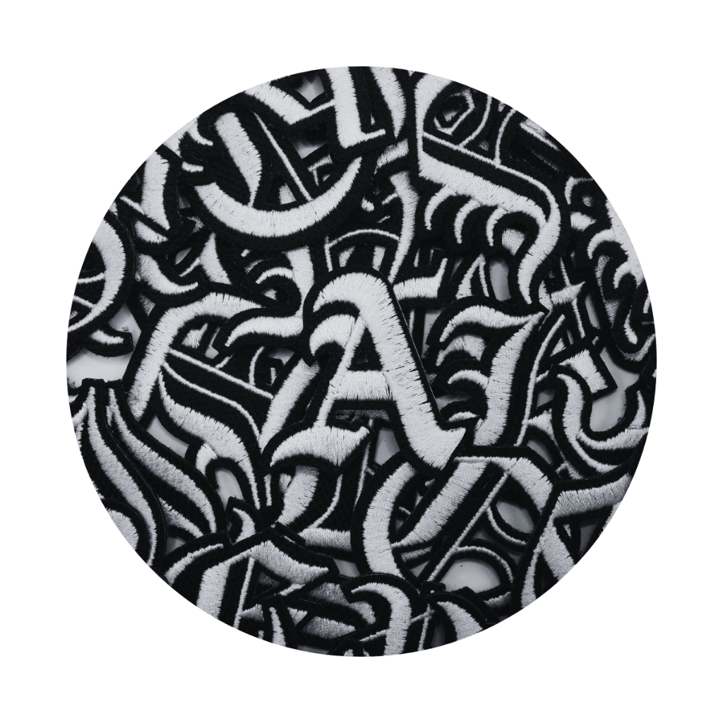Patch Bordado Estilo Medieval, Letras Góticas, Aplicação Termocolante ...
