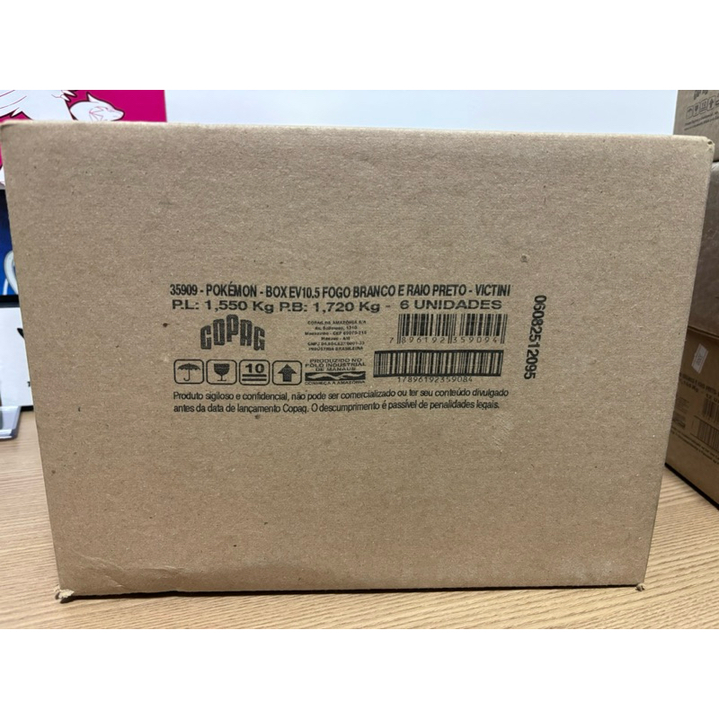 Case Caixa Lacrada COPAG BOX Victini - EV10.5 | Pokémon TCG | Original ...