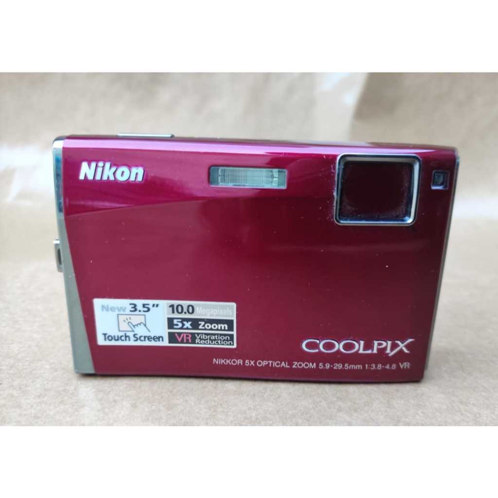 Câmera digital Nikon Coolpix S60 de 10 MP com zoom óptico5X Leia