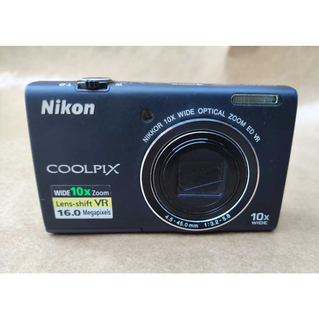 Câmera digital Nikon Coolpix S6200, 16.0mp, zoom 10x, Leia