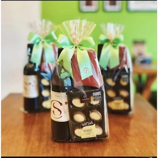 Kit Com Vinho e Chocolate Cacau Show em Oferta na Shopee