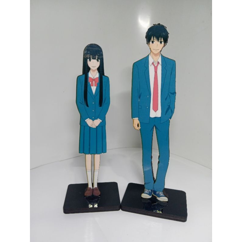 combo pedestal decorativo personagens sawako e shota anime Kimi ni