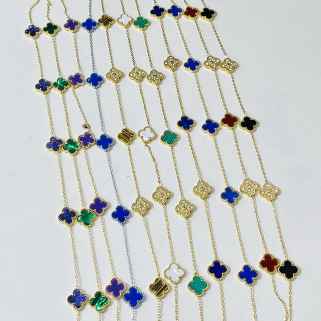 Colar Trevo Feminino nino Cravejada no Aço Inoxidável Antialérgico com cinco Trevos Colar do momento Inspiração