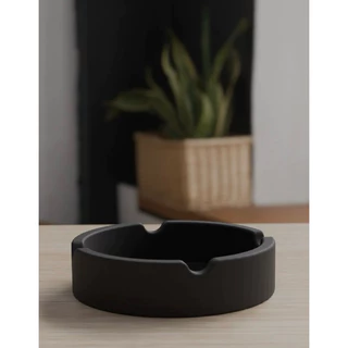 Cinzeiro-Cinzeiro Decorativo Minimalista Preto Fosco para Mesa e Sala-8 cm