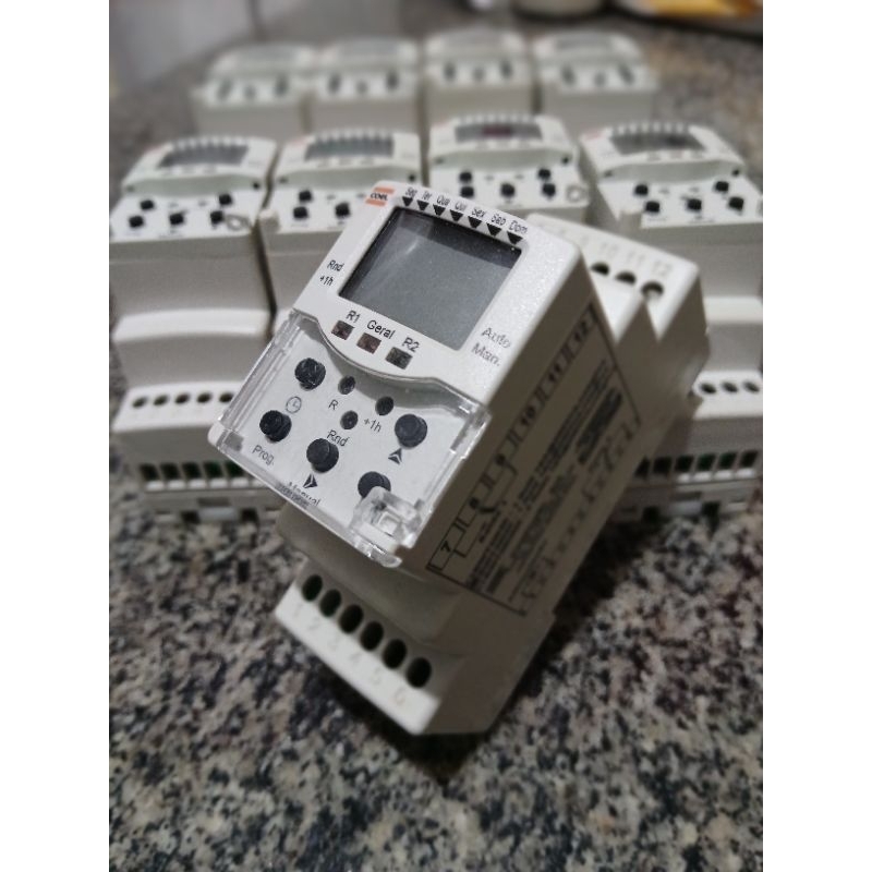 Timer Programador Interruptor Horário Coel BWT40HR-P Bivolt (Usados ...