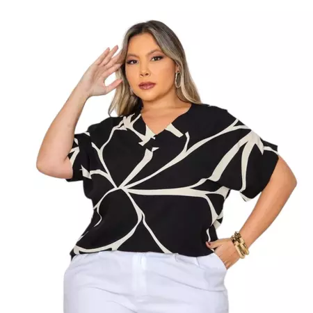 Blusa plus size decote V em viscolinho