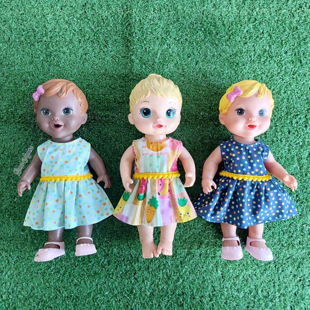 Kit com 3 Roupas para bonecas baby alive, little mommy e similares em ...