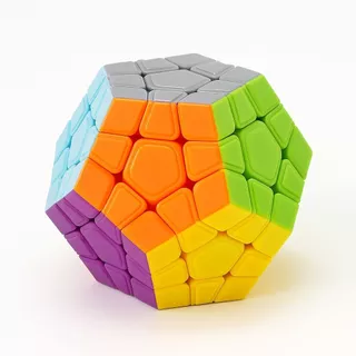 Brinquedo Cubo  Mágico Moyu Profissional Megaminx Stickerless em Oferta na Shopee