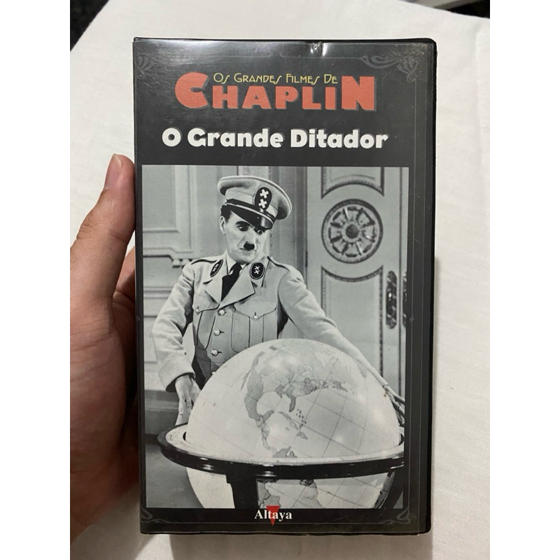 VHS Charlie chaplin O grande ditador | Shopee Brasil