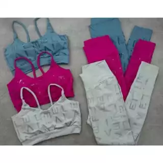 Conjunto Fitness Poliamida Premium Top e Legging Cintura Alta Todo Escrito Blackout