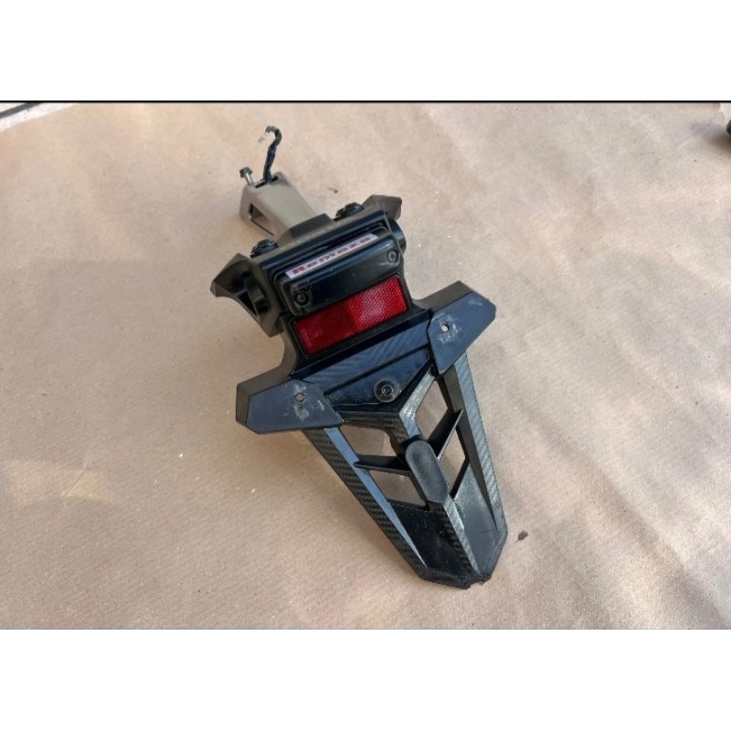 paralama de placa completo Honda cb 500f 2024 original usado