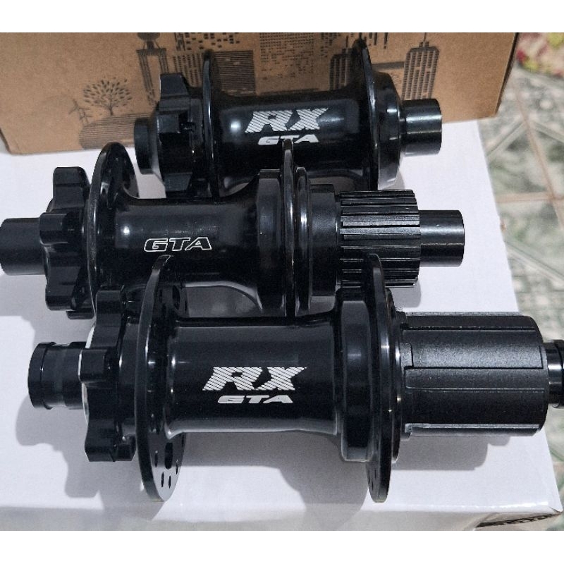 Cubo Boost GTA 12x148mm 32 Furos Muito Barulhento Traseiro HG ou