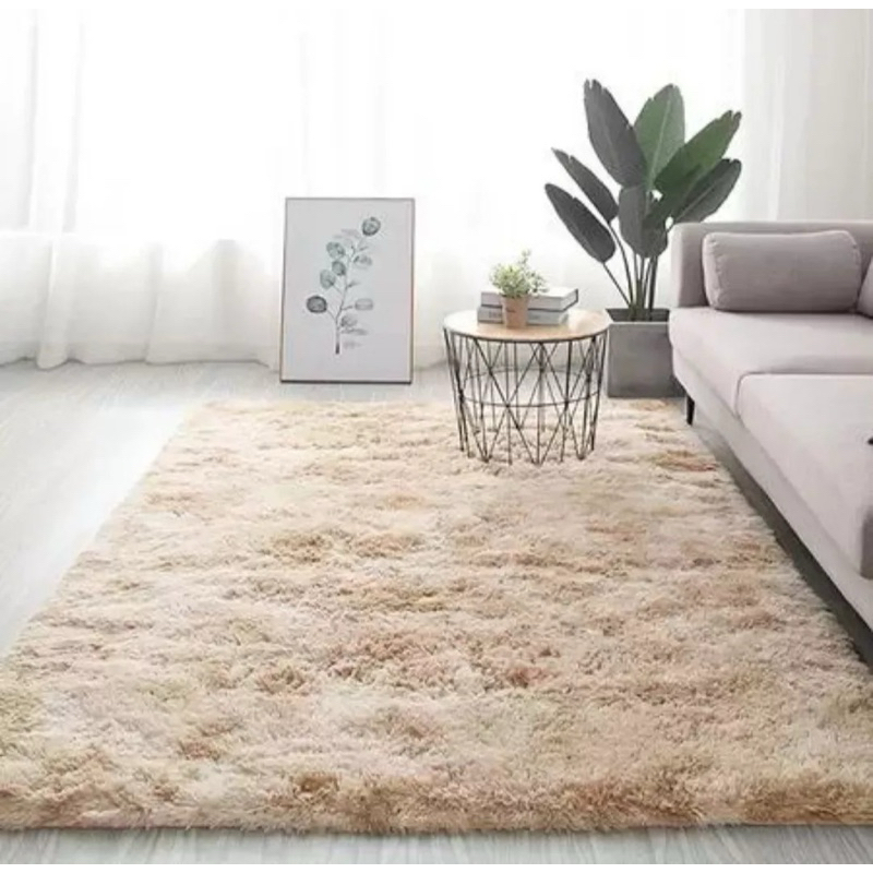 Tapete Peludo Felpudo Quarto sala promoção 1,40x1,00 | Shopee Brasil