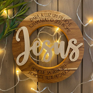 Guirlanda jesus | decoração natalina | madeira e bambu