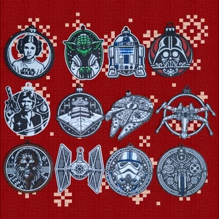 kit com 12 enfentes de Natal Star Wars, Acompanha Ganchinho.