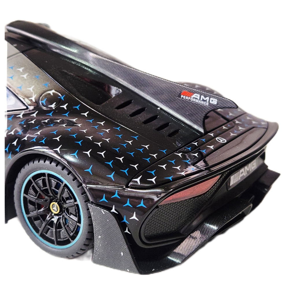 Miniatura Mercedes Amg One Escala 1:18 | Shopee Brasil