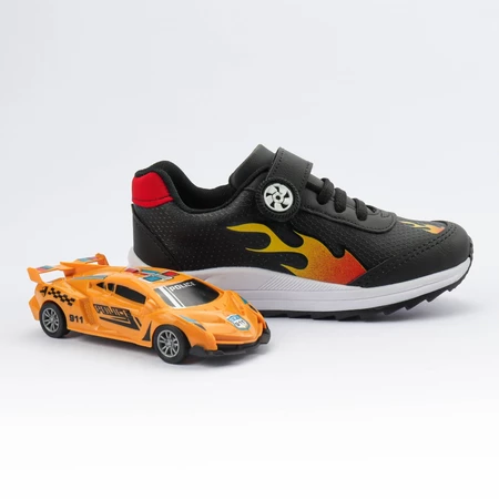 Tenis infantil menino preto Club Happy com carrinho