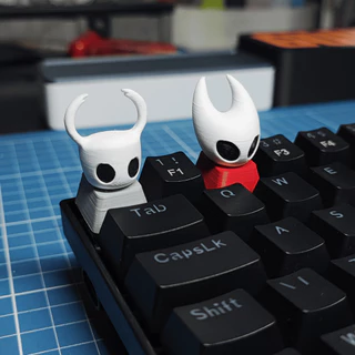 Keycaps Hollow Knight e Hornet de Silksong - Teclas para Teclado Mecânico