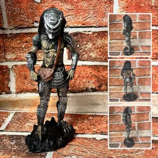 Terror O Predador Boneco Colecionável em Resina