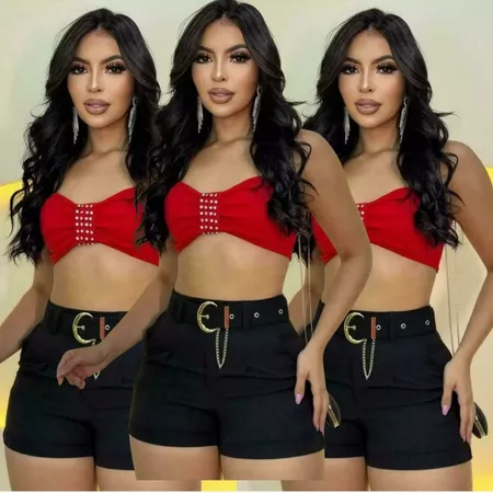 Short Feminino com Cinto Fivela Dourado, Bolsos, Zíper em Tecido Alfaiataria - Disponível em Diversas Cores