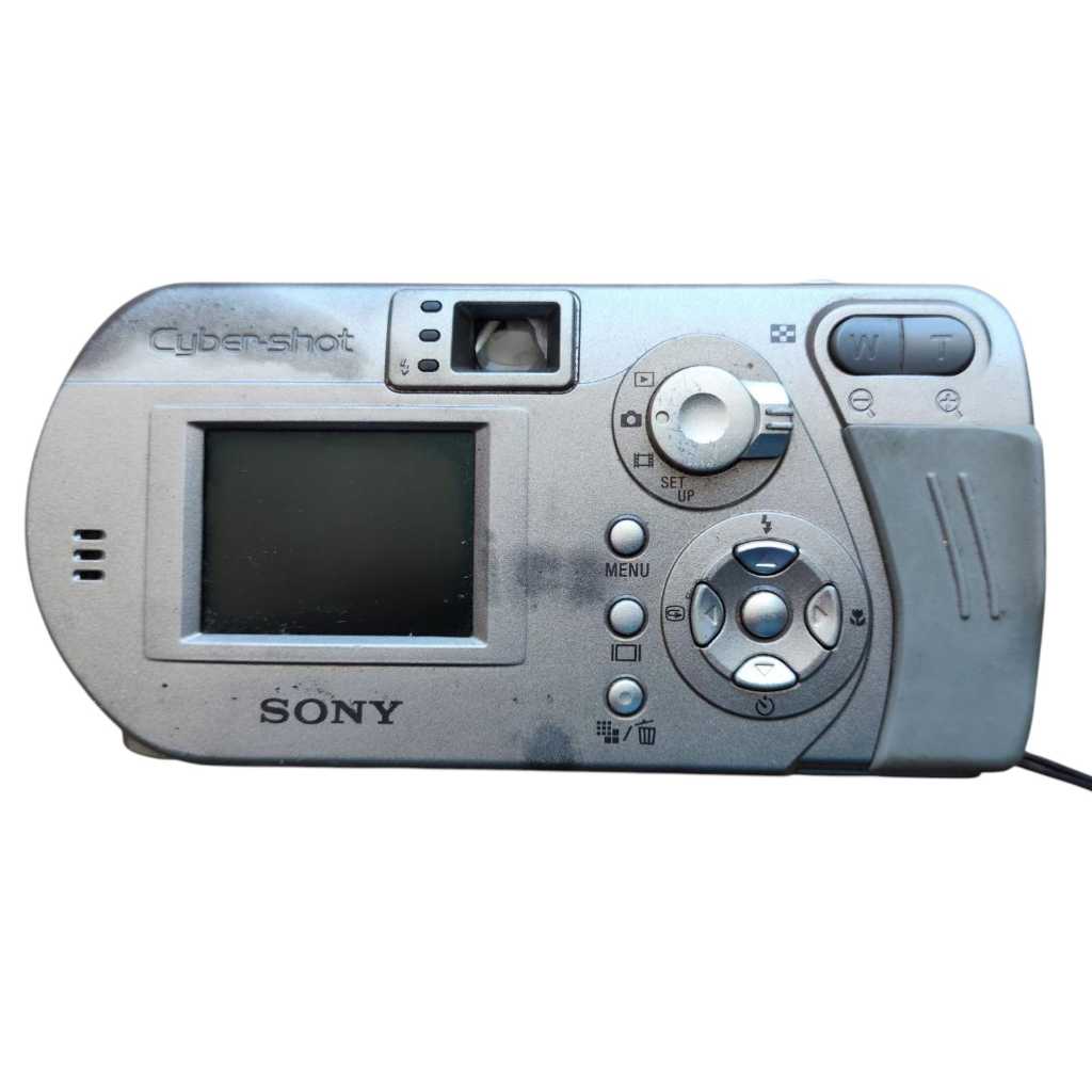 完備品　SONY Cyber-shot DSC-P92 新品電池&2GB付 Câmera digital Sony Cyber-shot Dsc-p92 5.0mp - Prata Leia