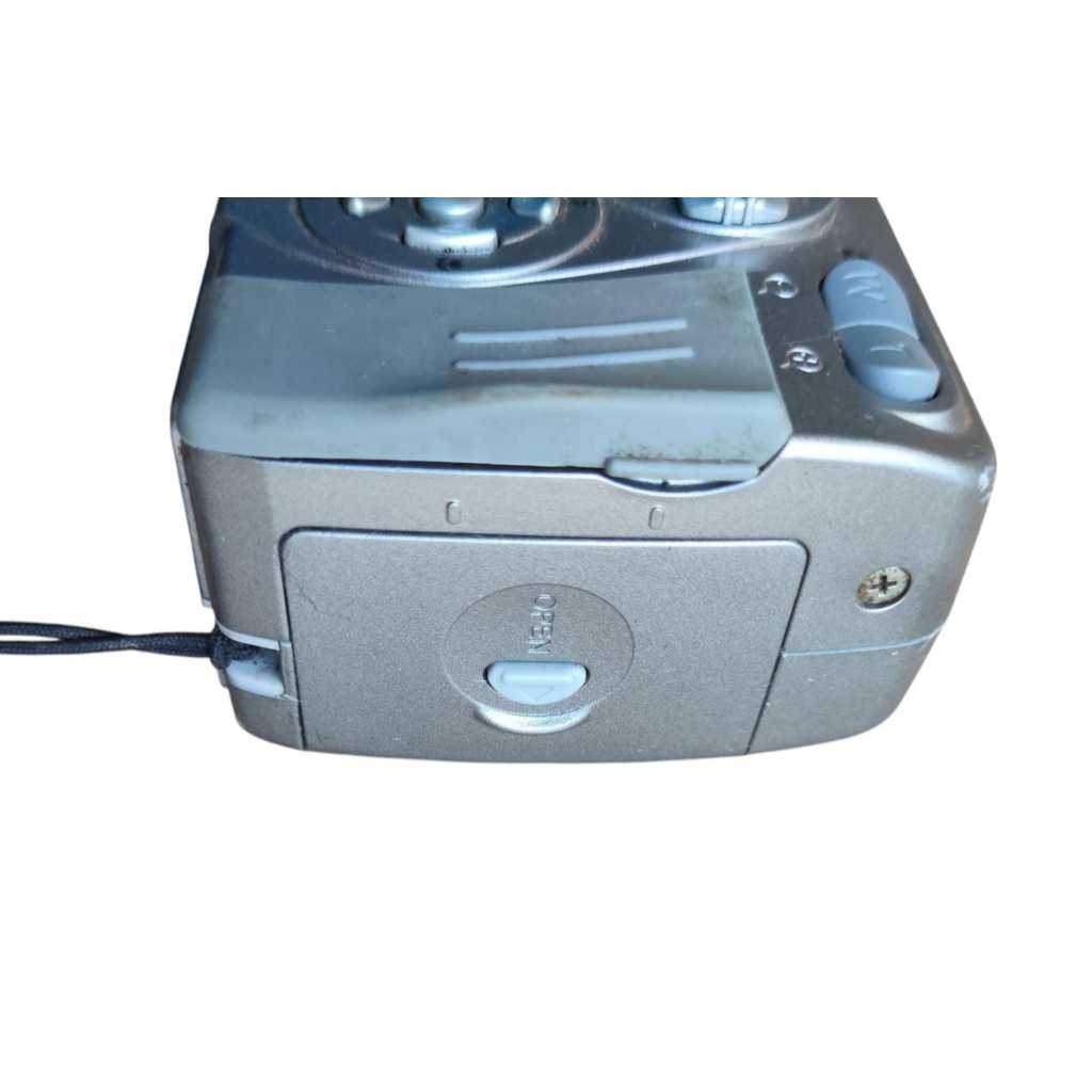 完備品　SONY Cyber-shot DSC-P92 新品電池&2GB付 Câmera digital Sony Cyber-shot Dsc-p92 5.0mp - Prata Leia